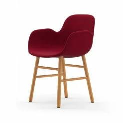 Normann Copenhagen Normann Form Oak Lehnstuhl Textil-gepolstert Fame - H 80 X B 56 X T 52 Cm - Red 64089