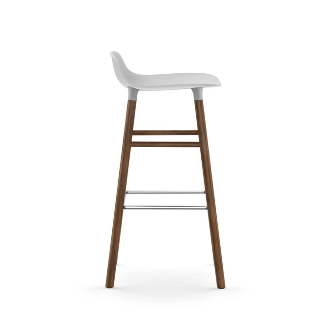 Normann Copenhagen Form Barstuhl Walnut - Sitzhöhe 75 Cm - B 44 X T 44 Cm - White – Bild 3